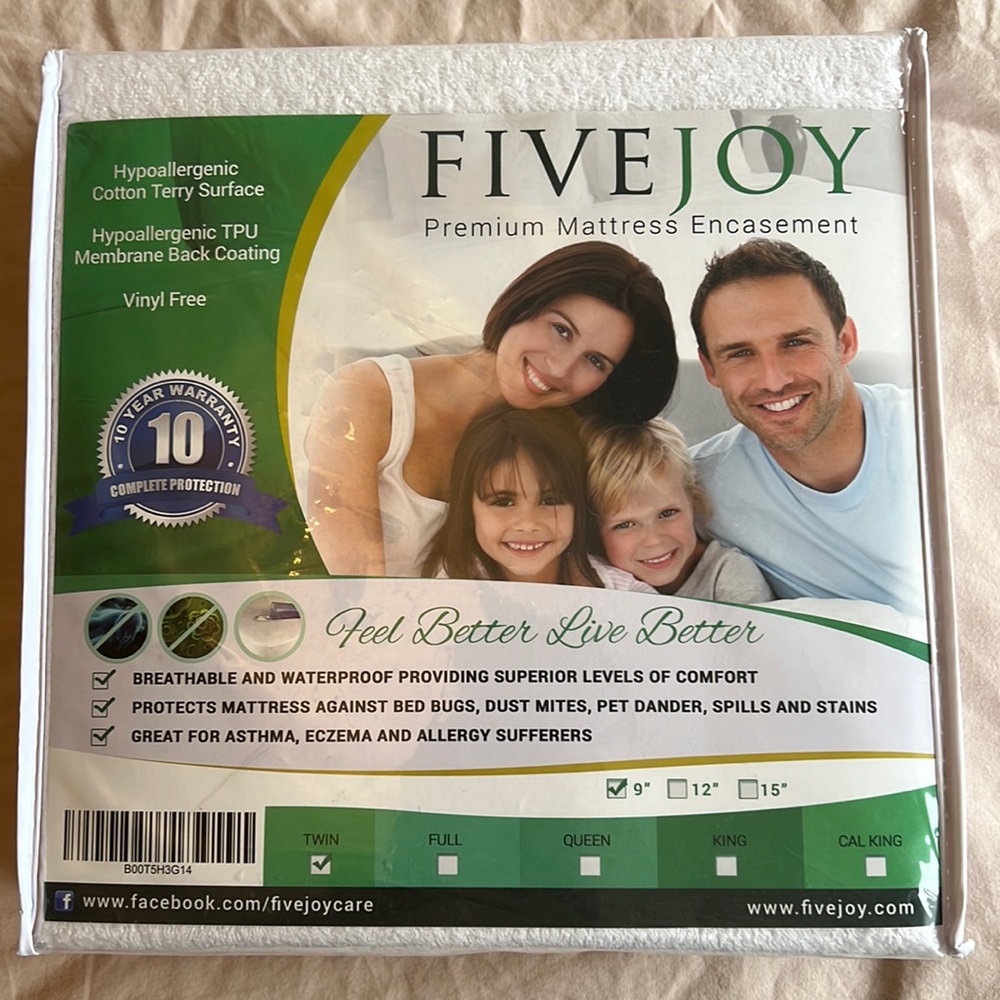 Premium mattress protective cover